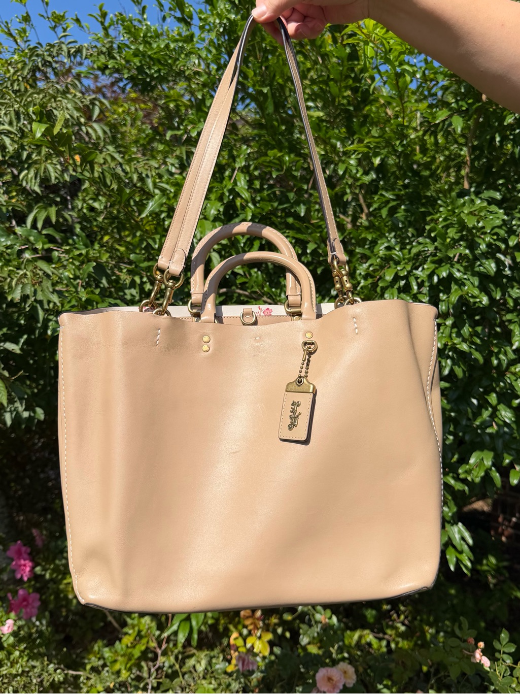 Coach Rogue Tote With Floral Bow Print Interior (28430)